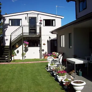 Stream View Apartment Christchurch